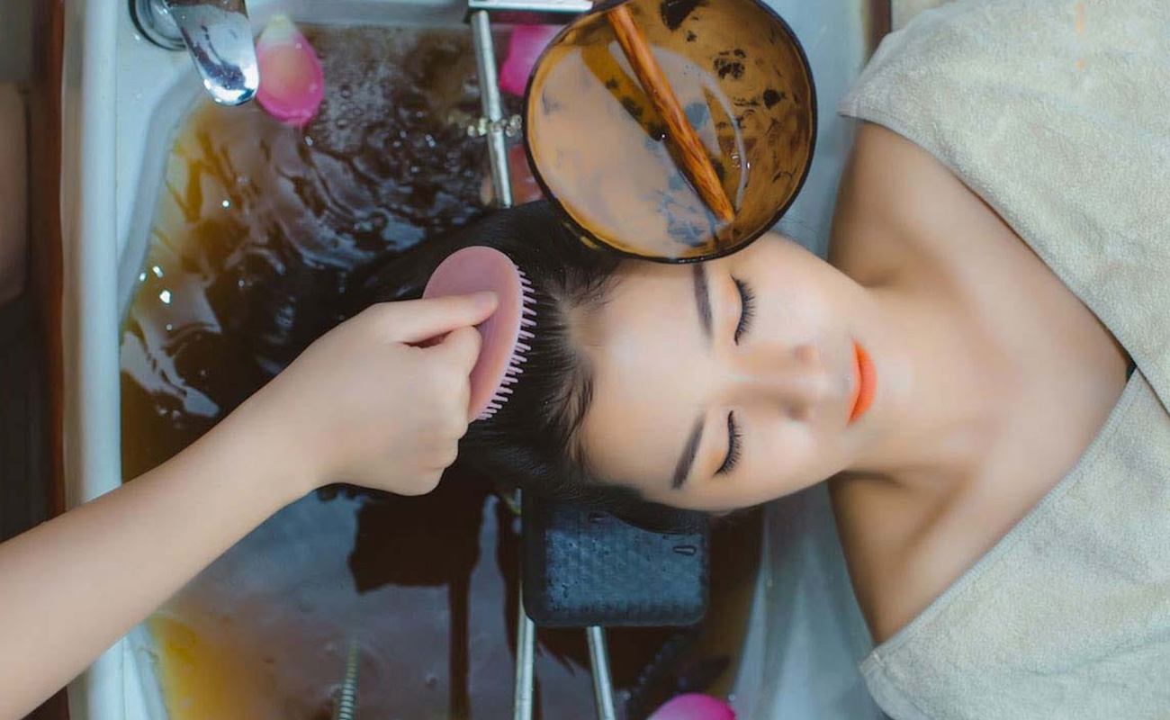 Gội đầu dưỡng sinh là gì? Cách gội đầu dưỡng sinh chuẩn Spa